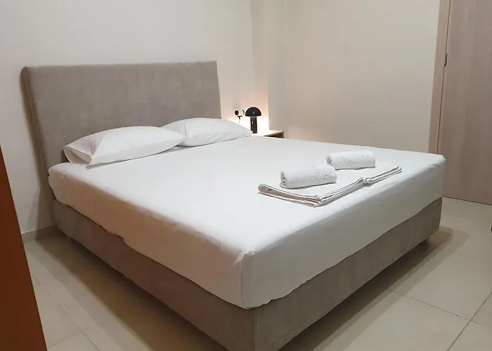 Yiannis Sokaki House *